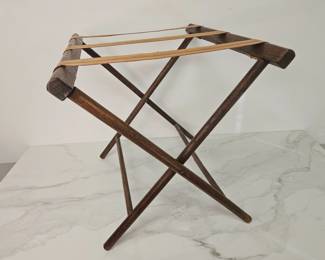 Lot 9710 Smaller Vintage Luggage Rack