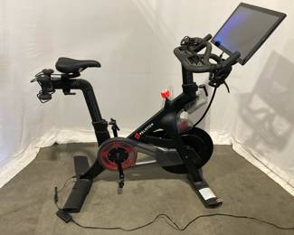 Lot 9527 Peloton RB1VQ Cross Training Stationary Bike 3rd Gen