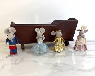 Lot 9557 Antique Doll Cradle Handmade Felt Mice Figurines