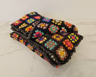 Lot 9468 Vintage Granny Square Lap Blanket