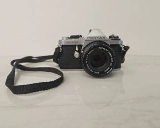 Lot 9723 Pentax ME Super 50mm Film Camera