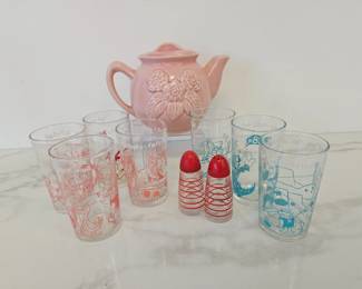Lot 9404 Vintage Pink Teapot  Fred Flintstone Glasses  MCM Salt  Pepper Shakers