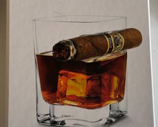 Corkcicle Cigar Glass, new in box