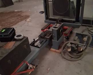 Photographic equipment