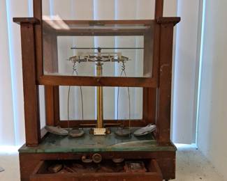 Antique scale