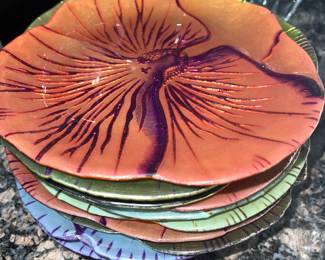 Flower Shaped Plates