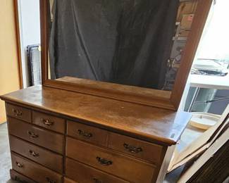Eight Drawer Dresser Solid Wood