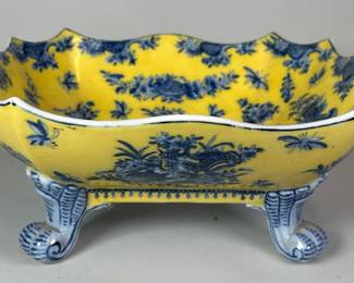 United Wilson Chinese Style Porcelain Footed Blue, White And Yellow Dish