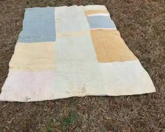 Vtg. Pastel Quilt