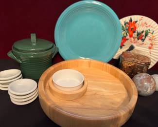 Japanese Table Servingware And Decor