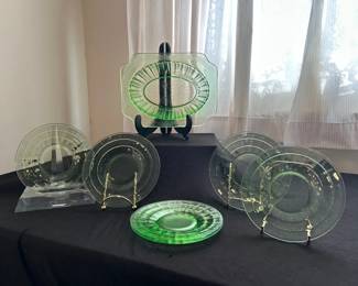 7 Pieces Of Uranium Glass