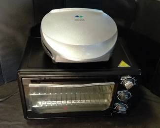 Convection Oven and Countertop Burger Grill