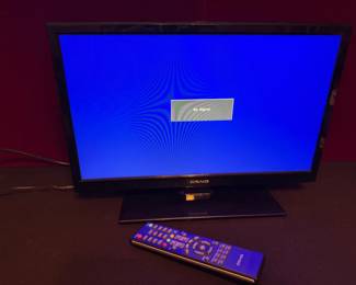 Craig 19 HD LED TV W Remote Control  Antenna