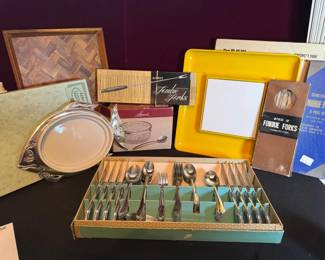 MidCentury Modern Entertainment Serving Pieces Mystery Lot