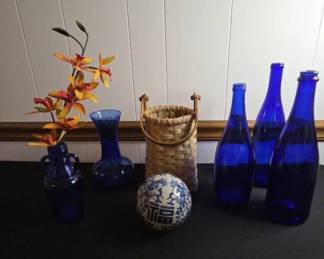 Vintage Cobalt Blue Glass Blue And White Crackle Glazed Decorative Ball