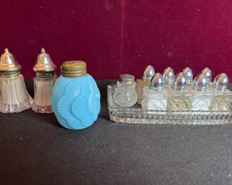 Vintage Salt And Peppers Mystery Lot