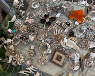 brooches make a great gift