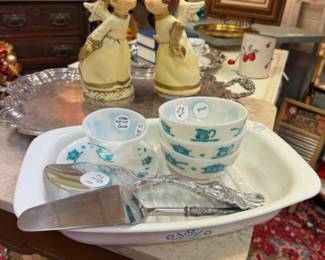 Vintage Kitchen aid bowls and tea cup and saucer, Corning Ware Blue Cornflower Blue roaster pan with insert
