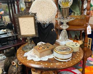 vintage cream beaded purse, pretty decorative boxes