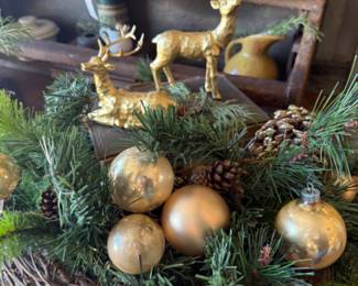 deer and wreath decor