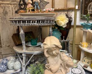 2 tiered table, farmer boy and girl figurine, 