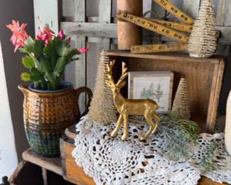 Vintage Christmas vigenette