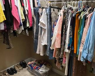 Ladies clothes & shoes