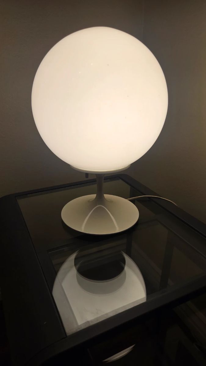 Vintage Laurel Table lamp