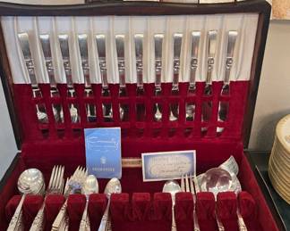 Community flatware 