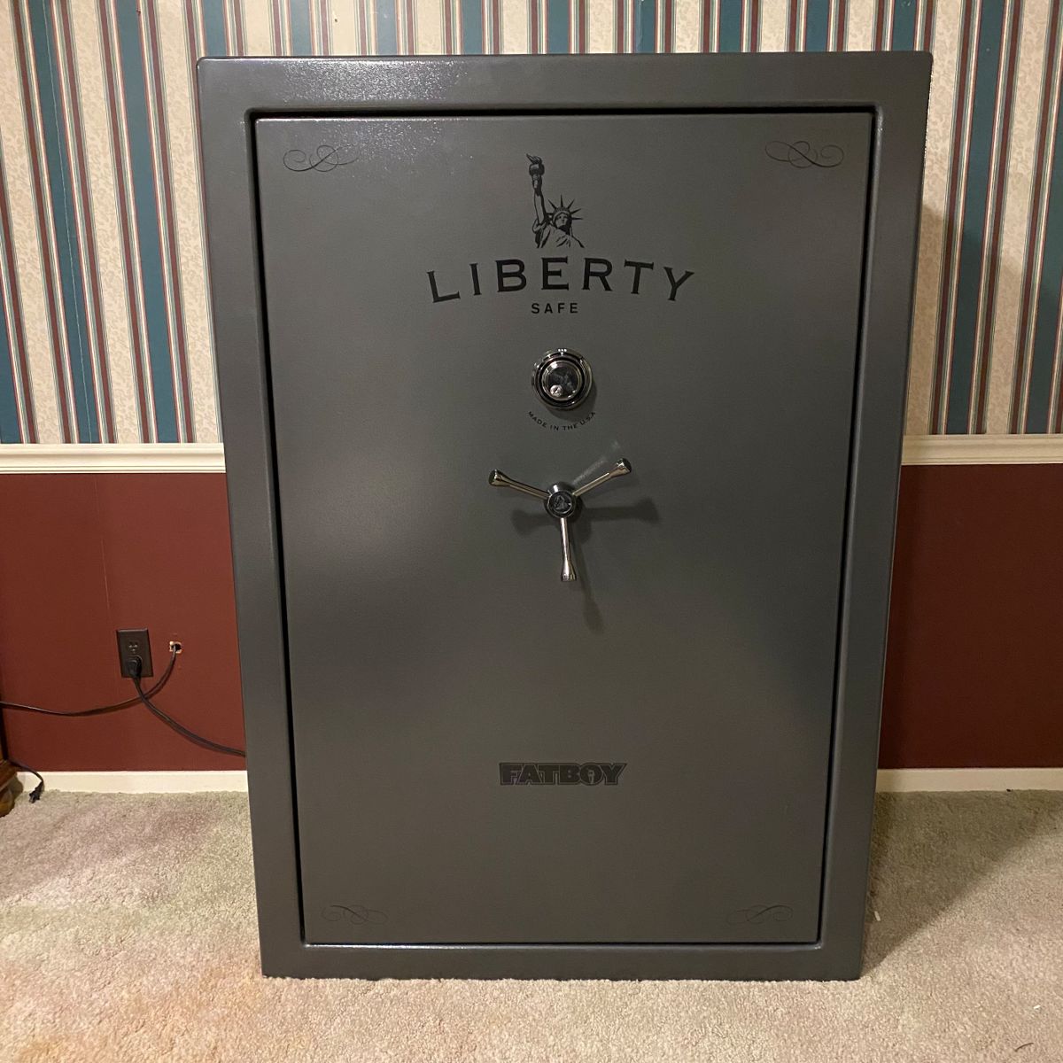 PRE-SALE #1
Liberty Fatboy Gunsafe - $2,500
Model LZ-64

Almost no sign of wear, excellent condition. Key and combination in hand. Interior can be reconfigured to fit use. Motion activated light kit installed. Perfect for Christmas.

Buyer is responsible for moving arrangements. Safe weighs approximately 900lbs. 

Please call/text 601-678-7537