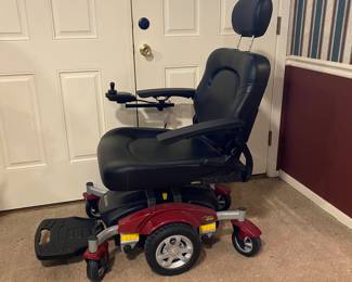 PRE-SALE #2
Golden Compass Sport - $2,000
Power Wheelchair
Excellent, like new condition.

Call/text 601-678-7537