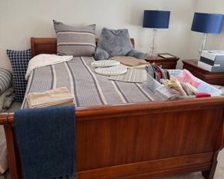 Queen Size Bed with mattress