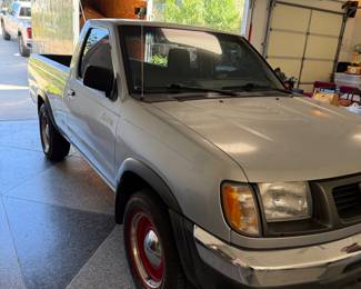 2000 Nissan Frontier Pickup