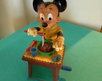 Vintage Mickey Mouse Wind Up eating Spaghetti