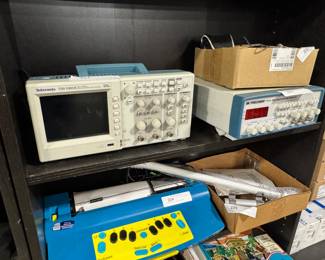 Tektronix TDS 1001B Oscilloscope & other