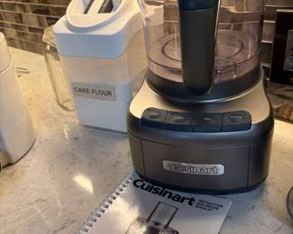 4 cup Cuisnart Food Processor