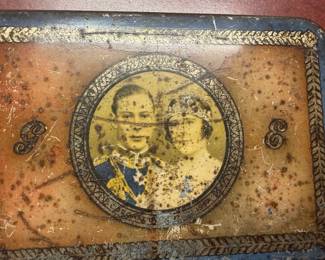 Vintage 1937 King George & Queen Elizabeth coronation Metal box