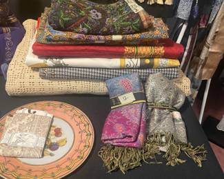Tablecloth, materials, scarves