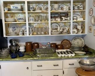 Kitchen items, Dishware, Stemware, Pottery