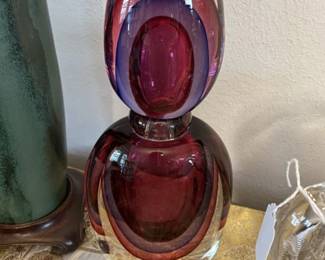 Beautiful 2 piece - appears to be 'Sommerso Murano' Bottle w/ stopper