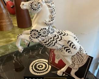 'Empress of the Winds' - Painted Pony Collection