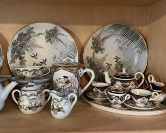 up close pic tea sets and collectibles