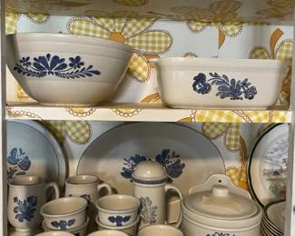 Pfaltzgraf dinnerware