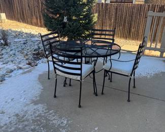 Metal Patio Table and 4 Chairs