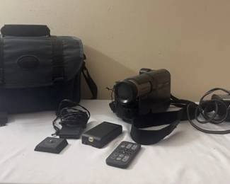 Ultravision Hitachi Video Camera With Case 