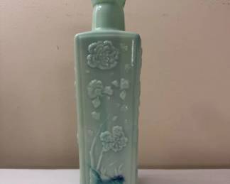  01 1972 Jim Beam Royal Jade Liquor Decanter 