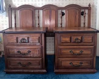 Headboard 2 Nightstands