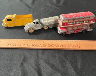 C81 - $40. Lot of 16 Vintage Metal Toy Cars, Planes, Truck & Tractor. 