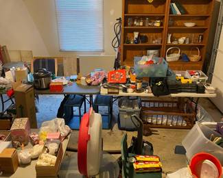 OVERVIEWS! LOTS OF SMALLS AVAILABLE!!! PLEASE SCHEDULE YOUR APPOINTMENT TO COME AND BROWSE SMALLS!