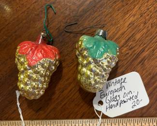 C105 - $20. Vintage European Hand Painted Glass Ornaments Grapes. 